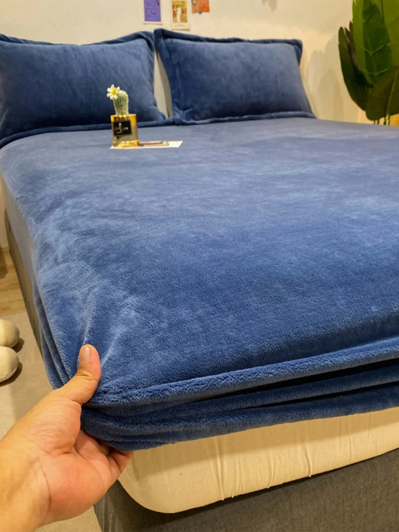 3-Piece Navy Blue V…