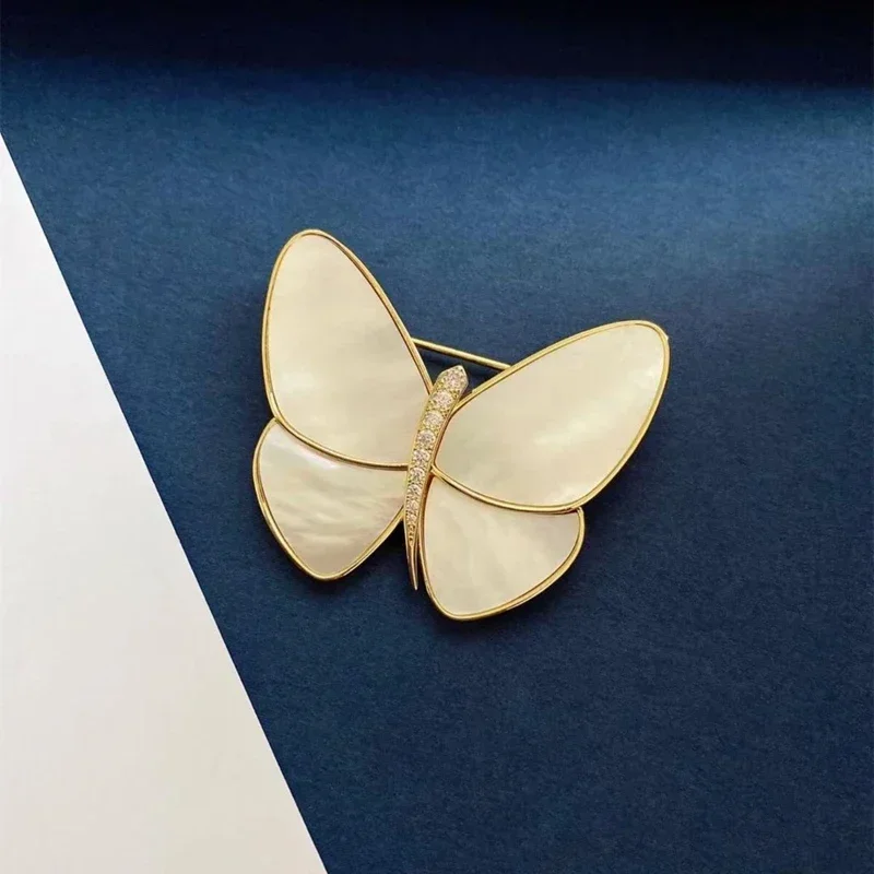 

SFE 925 Sterling Silver High Quality Classic White Shell Butterfly Brooch Fashion Temperament Luxury Jewelry Gift To Friends