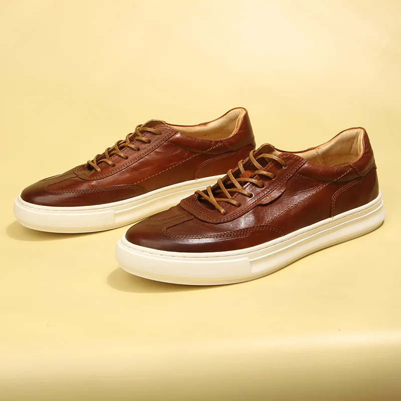 

High-end horse leather washed retro casual sneakers, airplane head men's shoes, and fashionable and trendy leather shoes A24