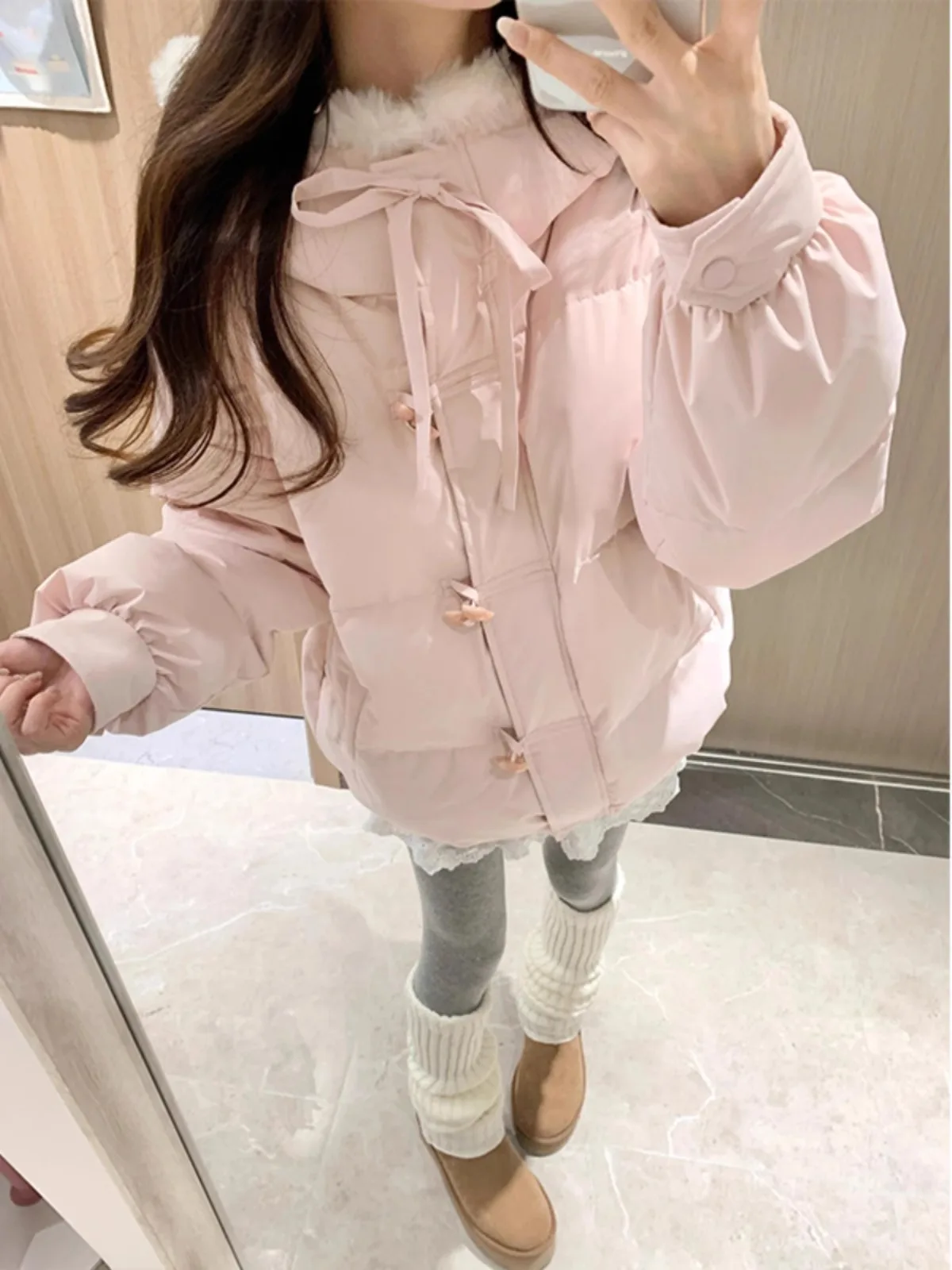 달콤한 핑크 리본 후드 다운 코튼 재킷 여성 겨울용 작은 사이즈 퍼 칼라 따뜻한 트렌디한 한국 스타일 롱 슬리브