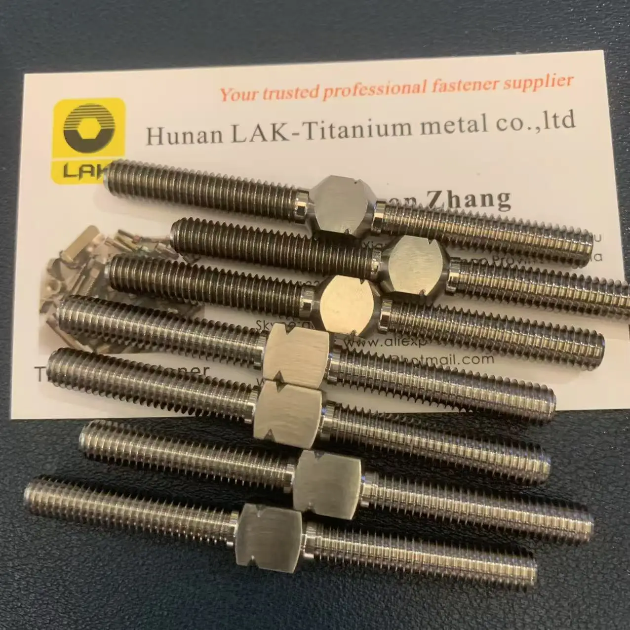 M6x70 مربع 8 مللي متر LAK-تيتانيوم مسدس توجيه RC وصلة ربط المقطورة قضيب مع الخيط الأيسر والأيمن Gr5