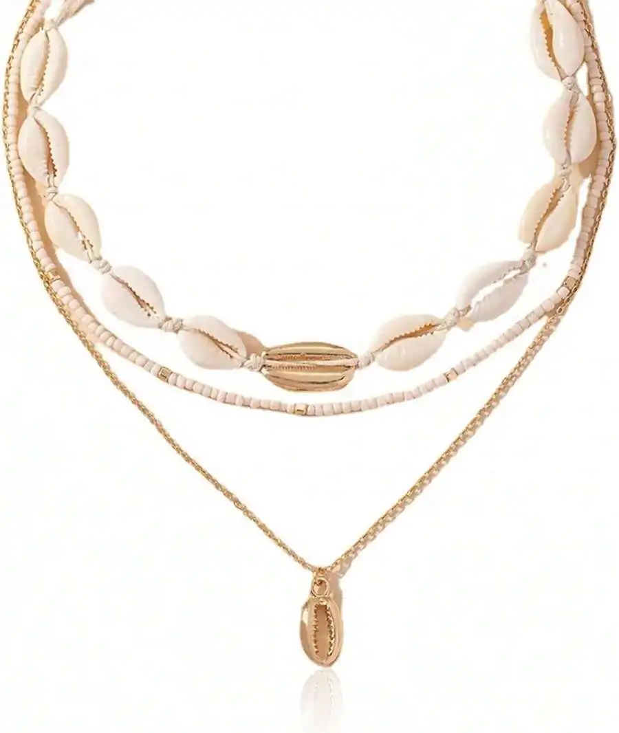 

Многослойное ожерелье-чокер из бусин с золотистым кулоном для женщин