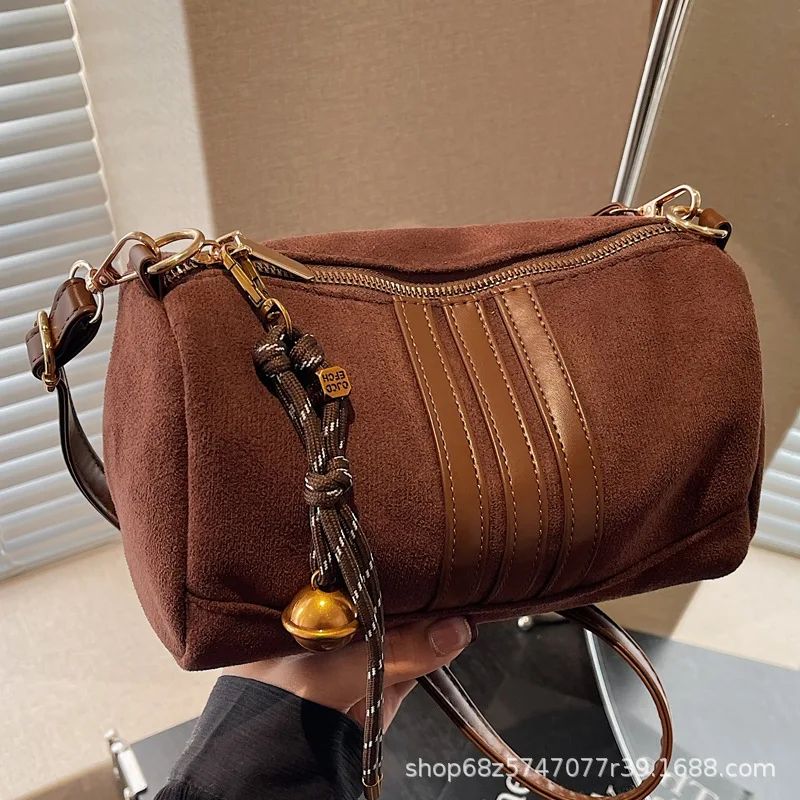 

High Sense Women's 2025 Spring New Shoulder Bag Casual Fashion Messenger Mobile Phone Bag Retro Versatile Women's Armpit Bag