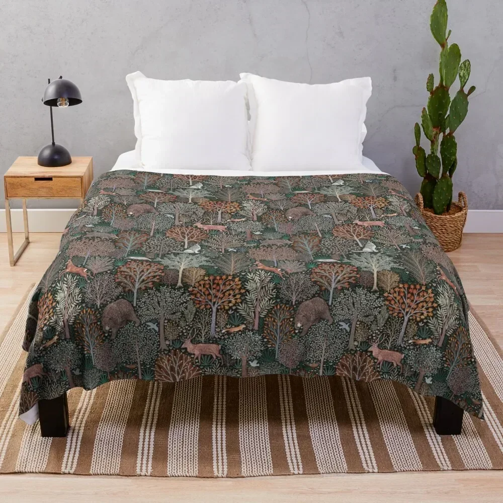 

Forest animals - les animaux de la fret Throw Blanket Tourist heavy to sleep Blankets