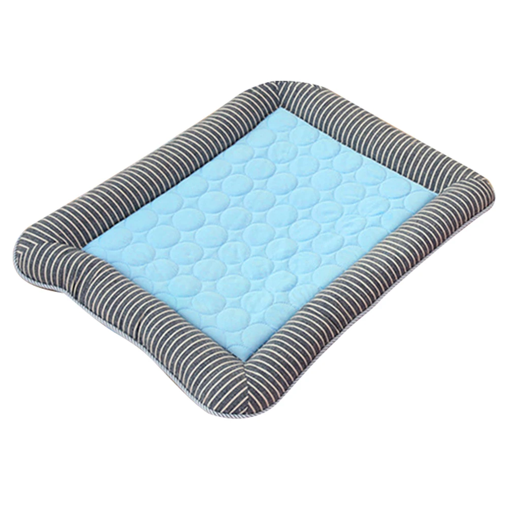 

1Pcs Pet Cooling Mat Summer Ice Non Slip Durable Car Bed Sofa Pad Cooling Pads for Dogs Cats Pet Ice Silk Mat