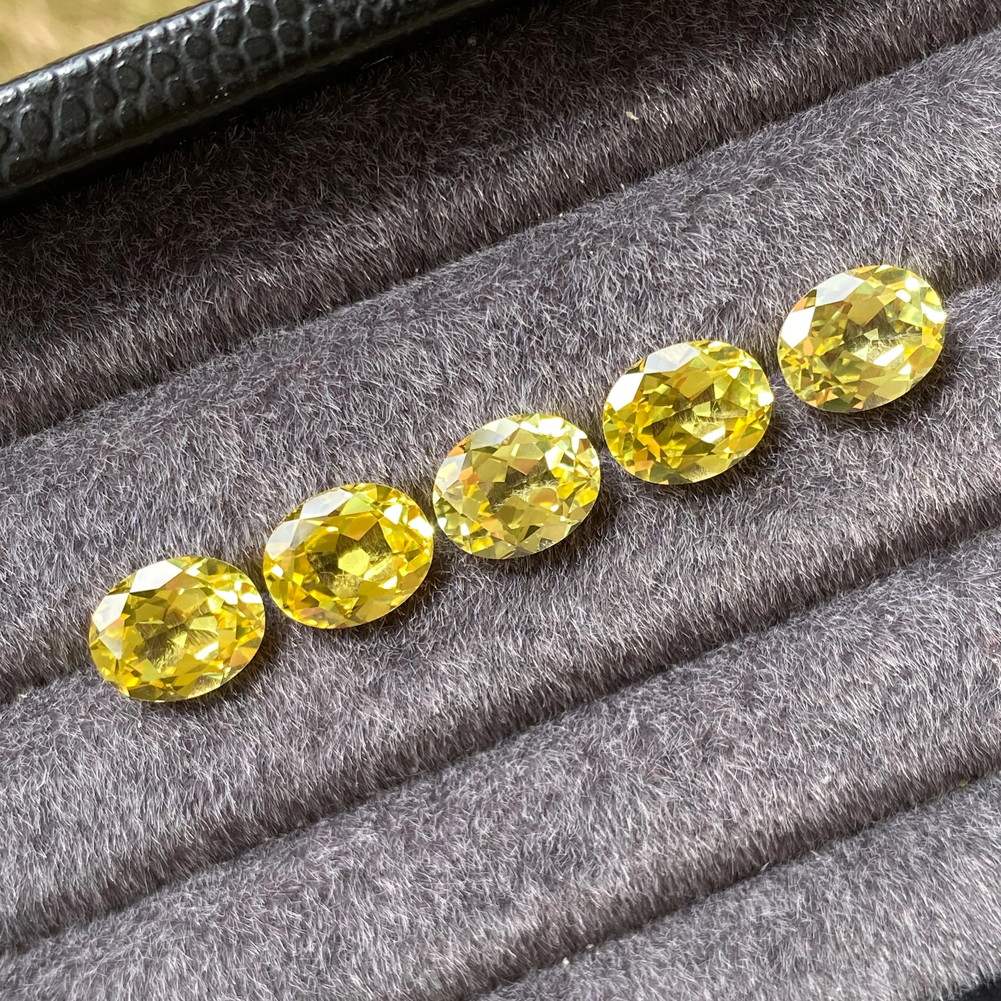 

Eme jewe Lab Grown Sapphire Yellow Oval Cut For Jewelry DIY Making, Earrings, Necklaces, Bracelets, Rings