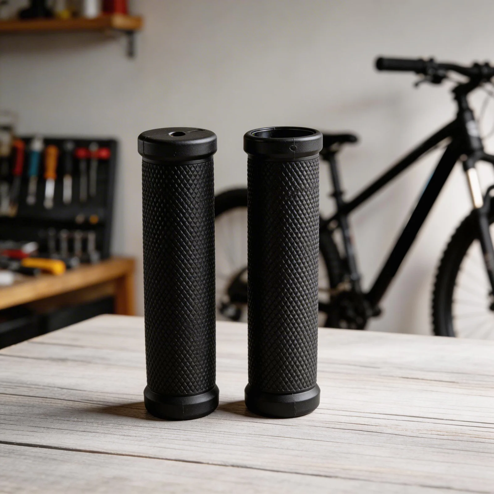 Non Slip Gym Equipment Grips Covers 28mm 32mm Diameter Fitness Handles for Barbells Dumbbells and Pull Up Bars