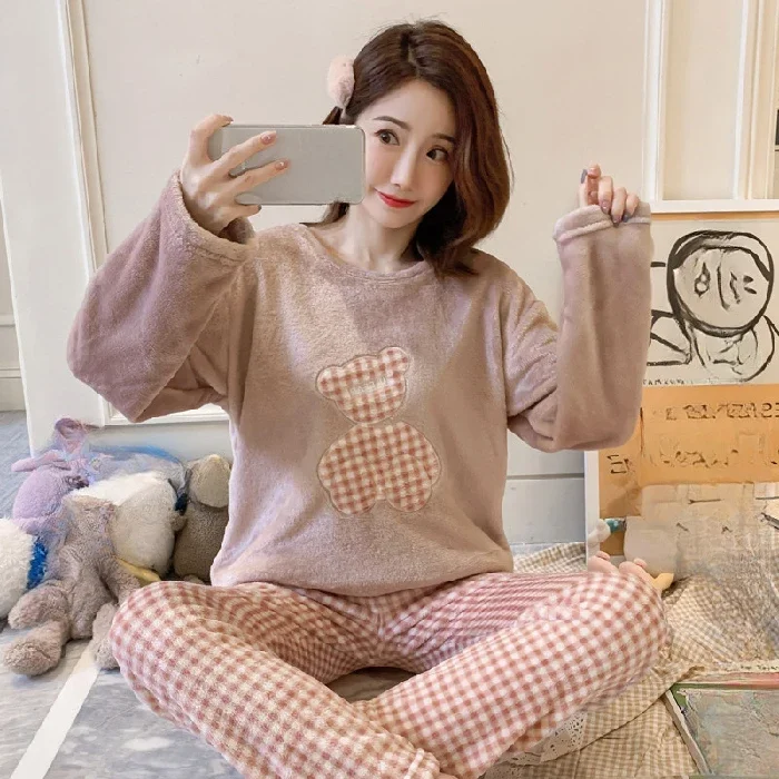 Autumn Winter Flannel Warm Women's Pajamas sets O-Neck Long Sleeve Women Two Piece Set Cute cartoon Print Pyjamas Women pijama