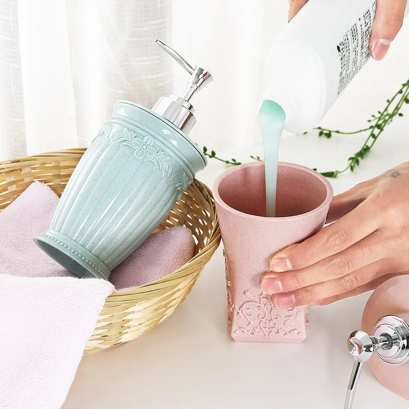Bottiglia divisa in Gel doccia scultura europea semplice e conveniente pratica lozione per il lavaggio delle mani bottiglia per Shampoo con emulsione d'acqua
