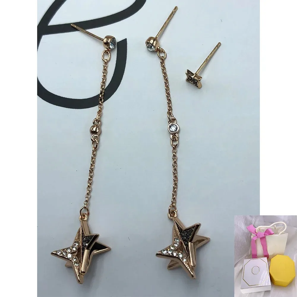 

2024 New Rose Gold Universe Star Earrings Shining High end Versatile Romantic Holiday Gift