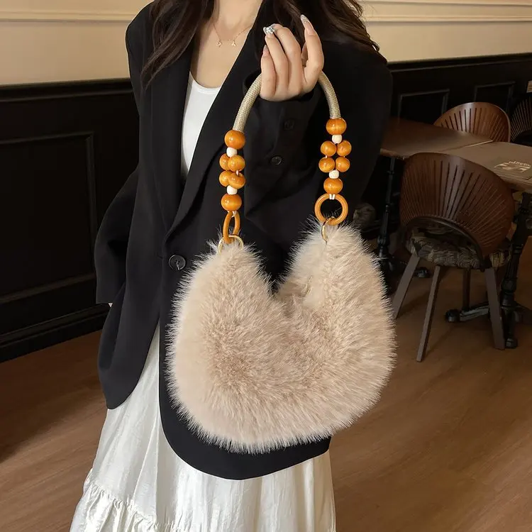 

2025 Summer New 2339 Fox Hair Light Luxury Niche High-end Niche Design Fashion Temperament Hair Bag