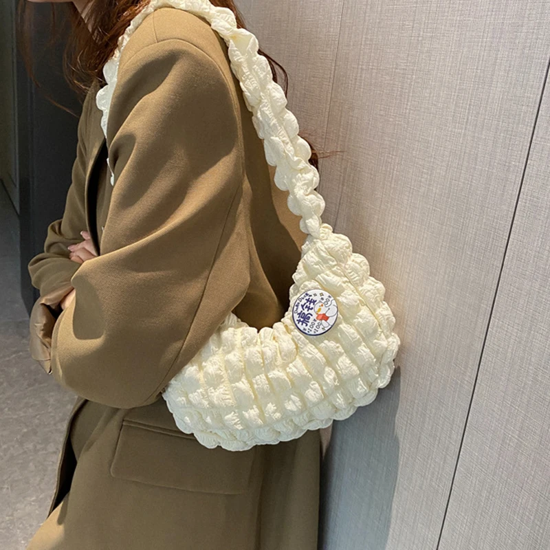 Soft Cloud Bubbles Handbags For Woman 2024 New Girls Pleated Cloud Underarm Bag Pouch Bag Casual Shoulder Bag Women Cute Purse