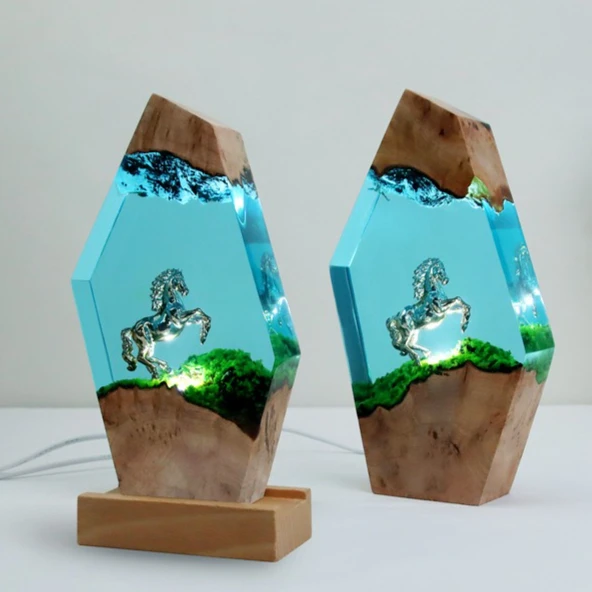 

Horse Racing Resin Lamp Decoration for Home Bedroom Living Room Tabletop Decorative Artwork Creative Gift