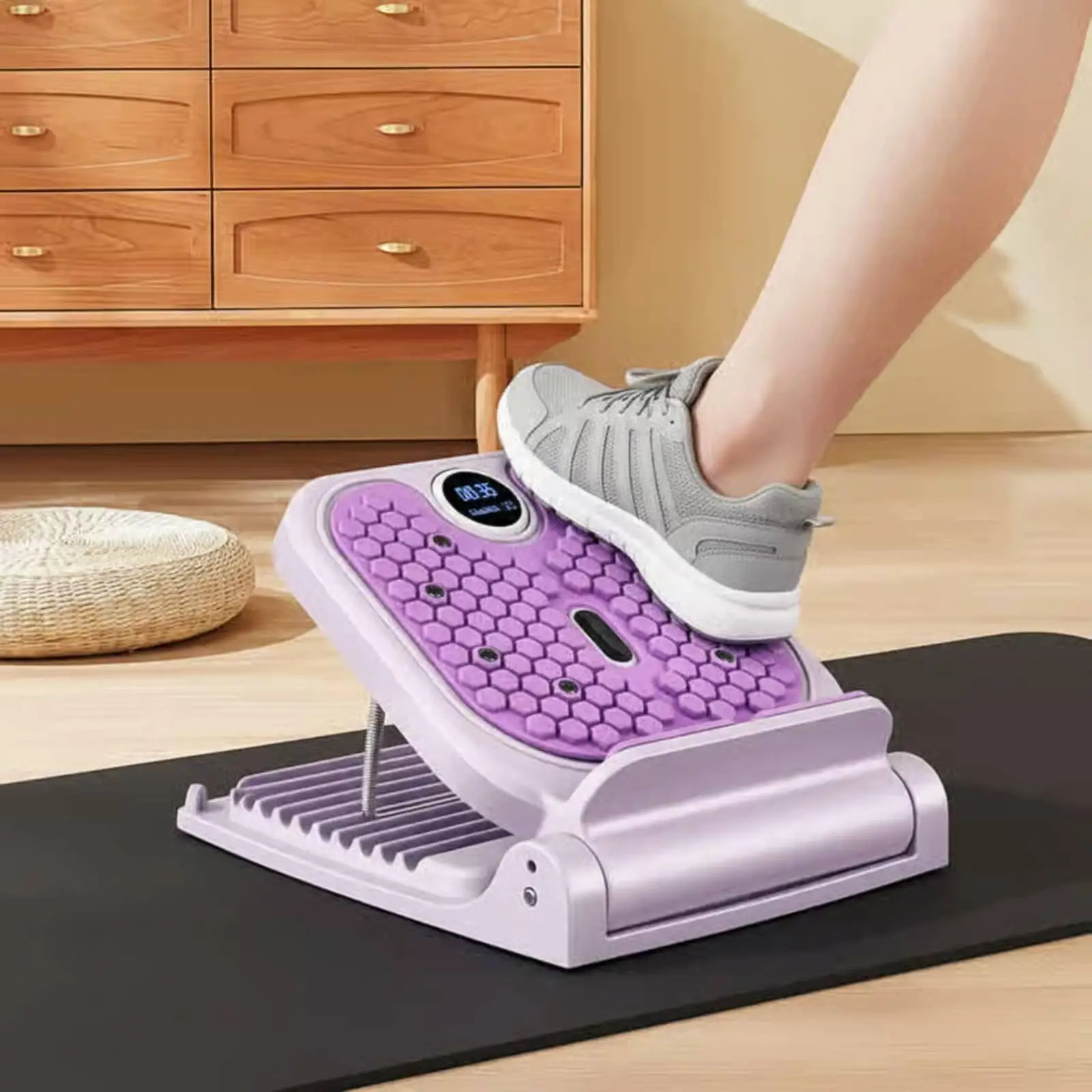 Calf Stretcher Multi-Level Adjustment Incline Foot Stretcher Non-Slip Surface Leg Stretching for Home, Gym