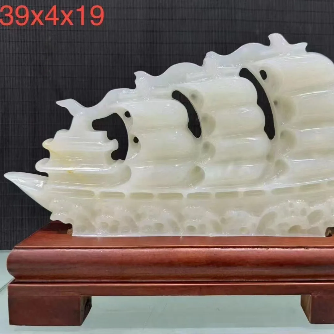 Jade smooth sailing, sailing ornaments, wine cabinets, decorations, office tables, study furnishings, handicrafts, opening gifts