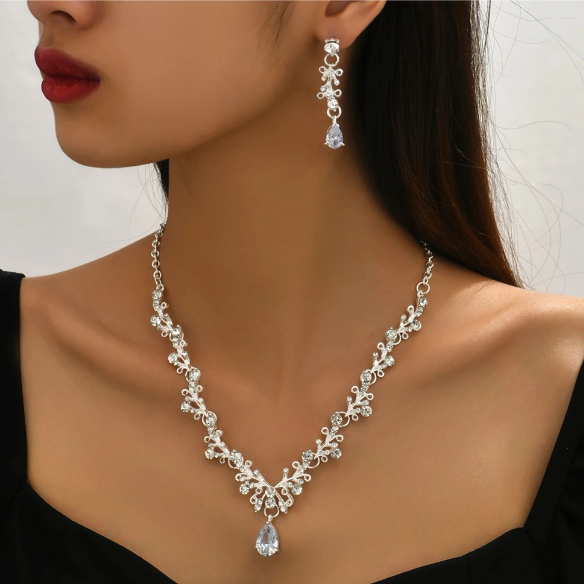 3pcs Fashion Bridal Jewelry Set Minimalist Water Drop Necklace Earrings Women's Wedding Accessories