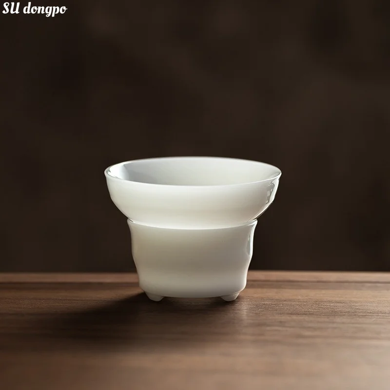 Minimalist Kung Fu Tea Strainer – Glazed White Porcelain Tea Infuser Elegant Ice Jade Finish