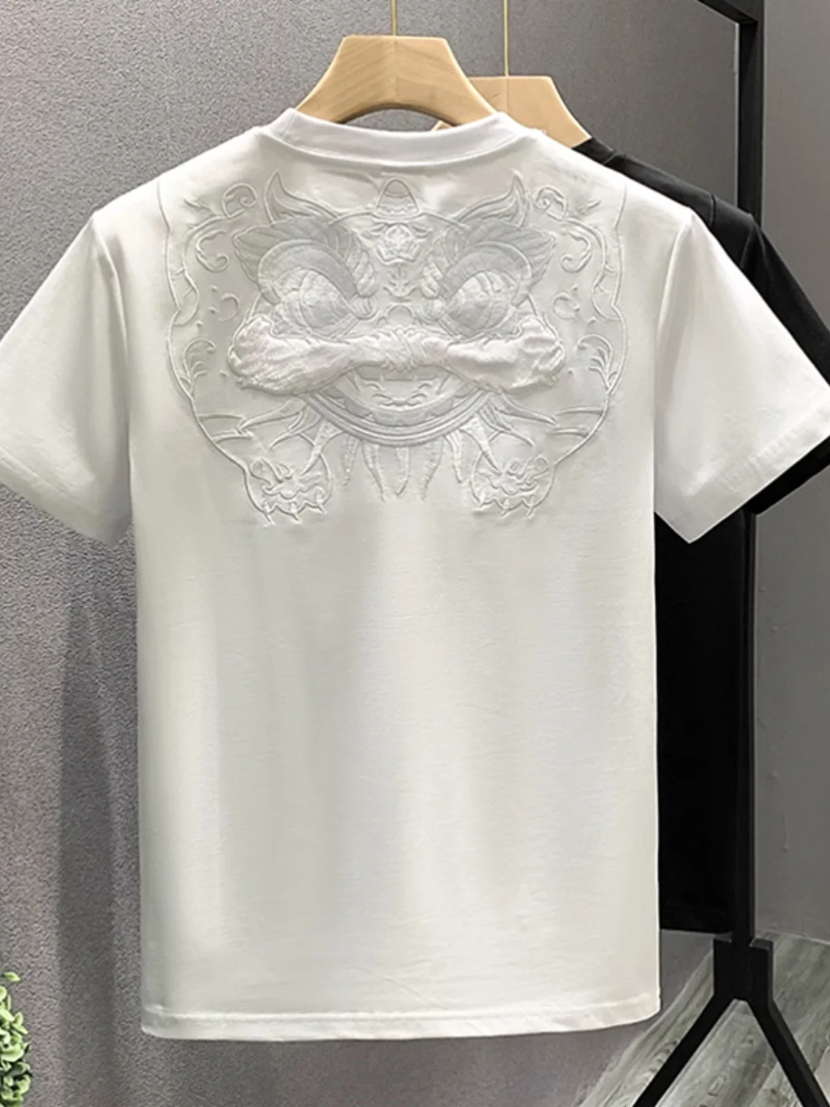 

Loose Casual ort Sve T-irt Men's Pure Color round Ne Embroidery Design Summer 2024 New Sle Versatile Top