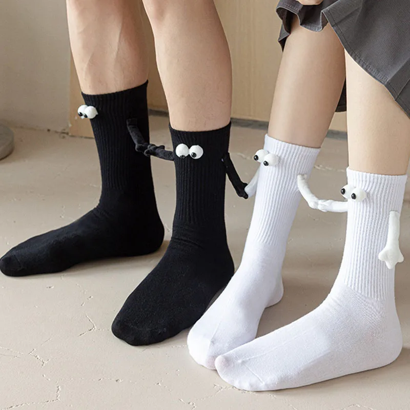 Epligg-Chaussettes mi-tube 3D main dans la main pour couple, en coton, avec aimant, créatif, aspiration magnétique