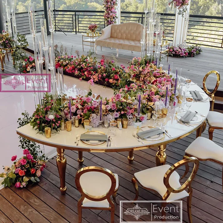 

Deformable Gold Metal Four Pieces Wedding Party Half Moon Table for Luxury Events