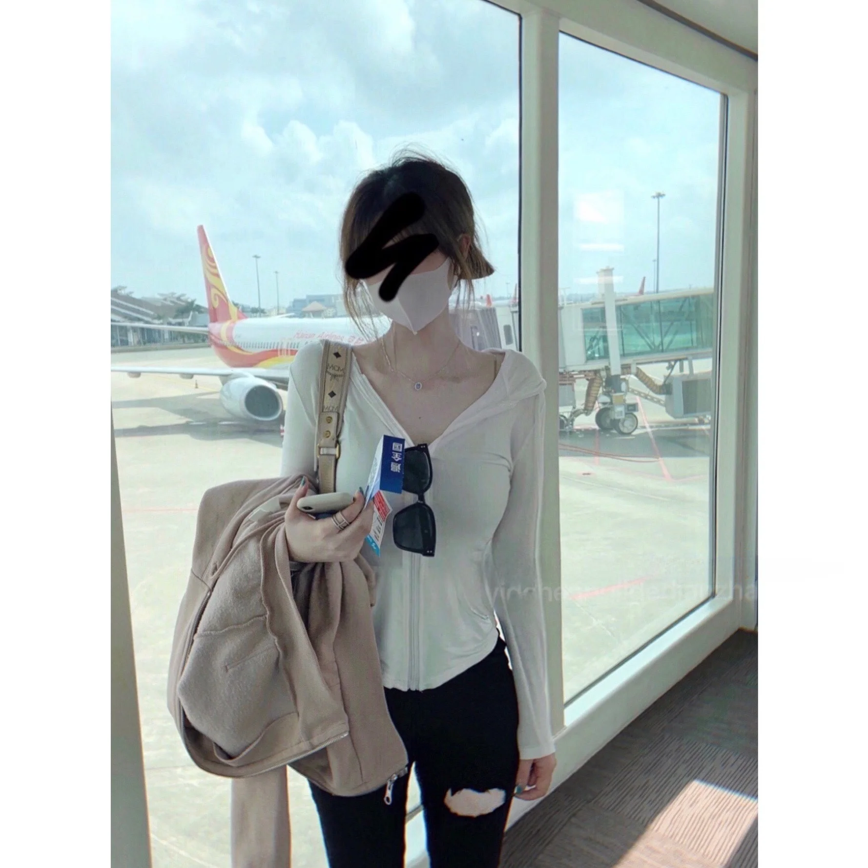 

Весенне-летний сексуальный облегающий спортивный топ на молнии, повседневный тонкий открытый кардиган, женский модный дуговой бот, повседневная одежда