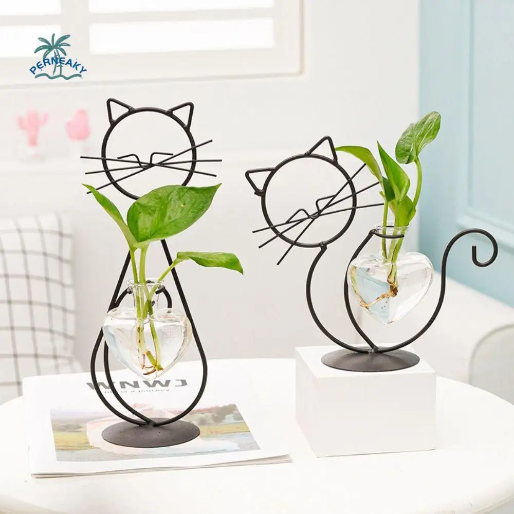 Hand Welded Cat Shape Hydroponic Vases Cute With Metal Holder Heart Glass Vases Iron Anti-breakag Wrought Iron Vase Dining Room