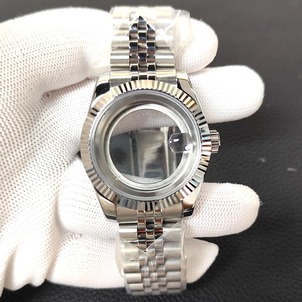 40Mm Sapphire Case …