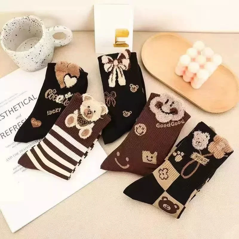 5 pairs of mixed 2026 autumn and winter new teddy bear socks, women's brown coffee color three-dimensional mid tube breathable
