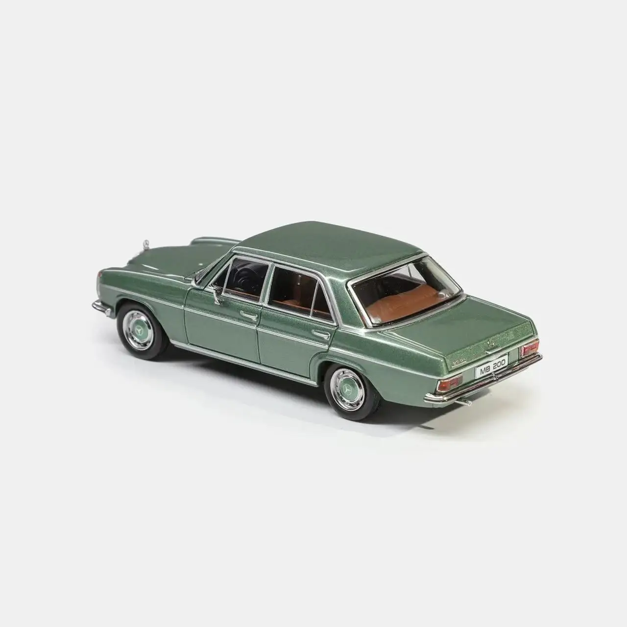 Pré-vente * MaxWell 1:64 W114 modèle de voiture en alliage de classe E de quatrième génération