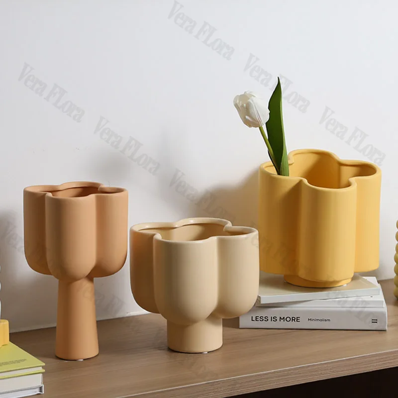 Ins Gentle Style Ceramic Vase Living Room Flower Arrangement Desktop Home Decoration Artistic Geometry Flower Design Vase