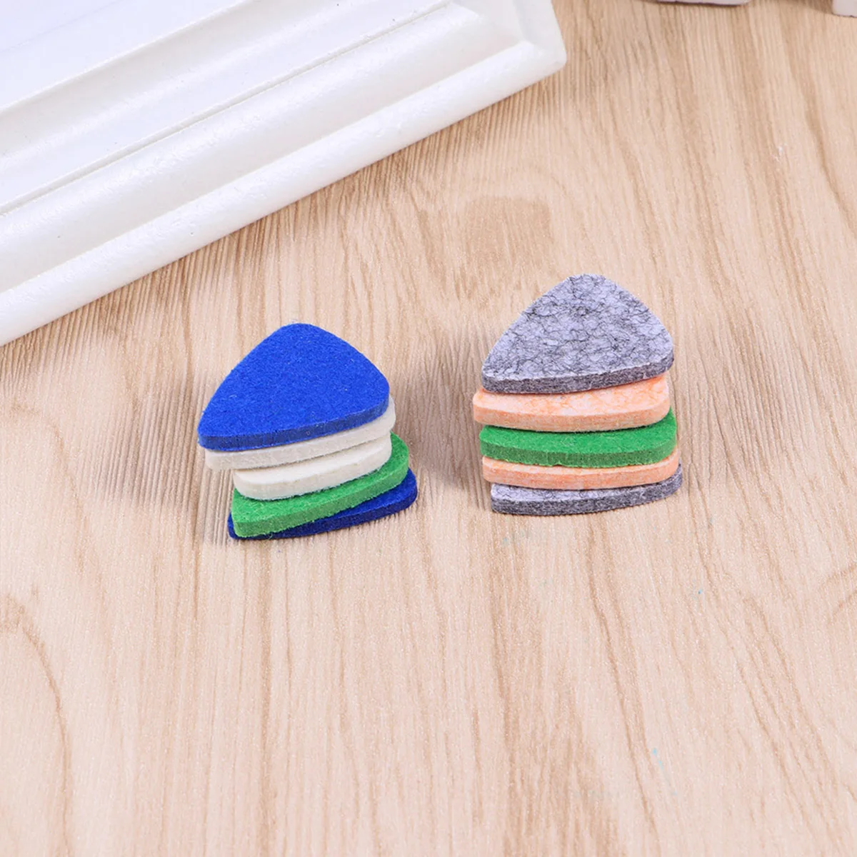 

10pcs Guitar Colorful Felt Picks Smooth Non-Slip Ukulele Picks For Low Instruments Perfect Gift Guitar Players