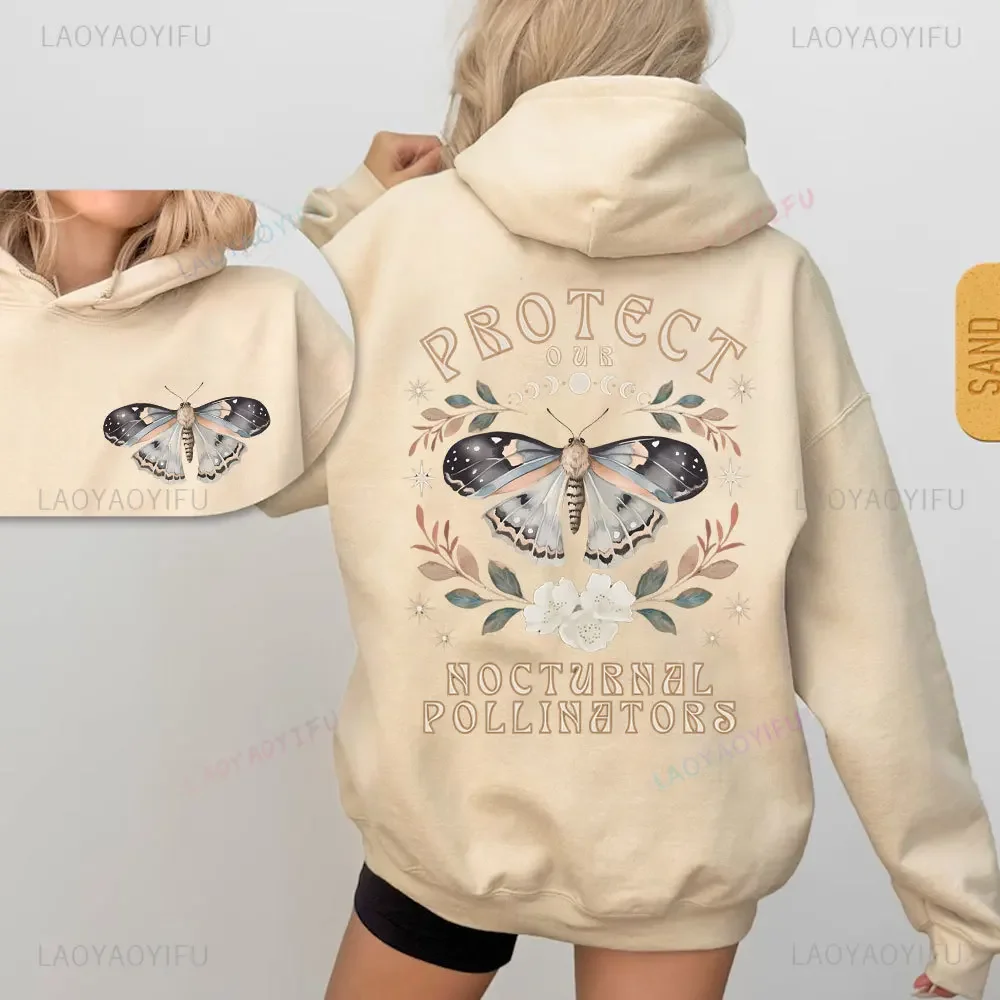 เสื้อฮู้ดดี้ลายแมลงปอที่บินกลางคืน สำหรับนักธรรมชาติวิทยา คนรักพืชพรรณในบ้าน  ชุดเสื้อผ้าสไตล์วิมีโกธ ปกป้องระบบนิเวศในท้องถิ่น เสื้อสเวตเชิ้ตสีเอิร์ธโทนสำหรับผู้หญิง