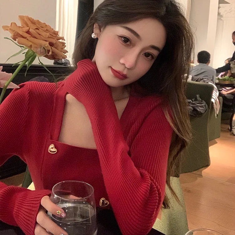 Temperament Red Knitted Sweater Autumn/Winter Korean Edition New Top Fashion Square Neck Knitted Sweater