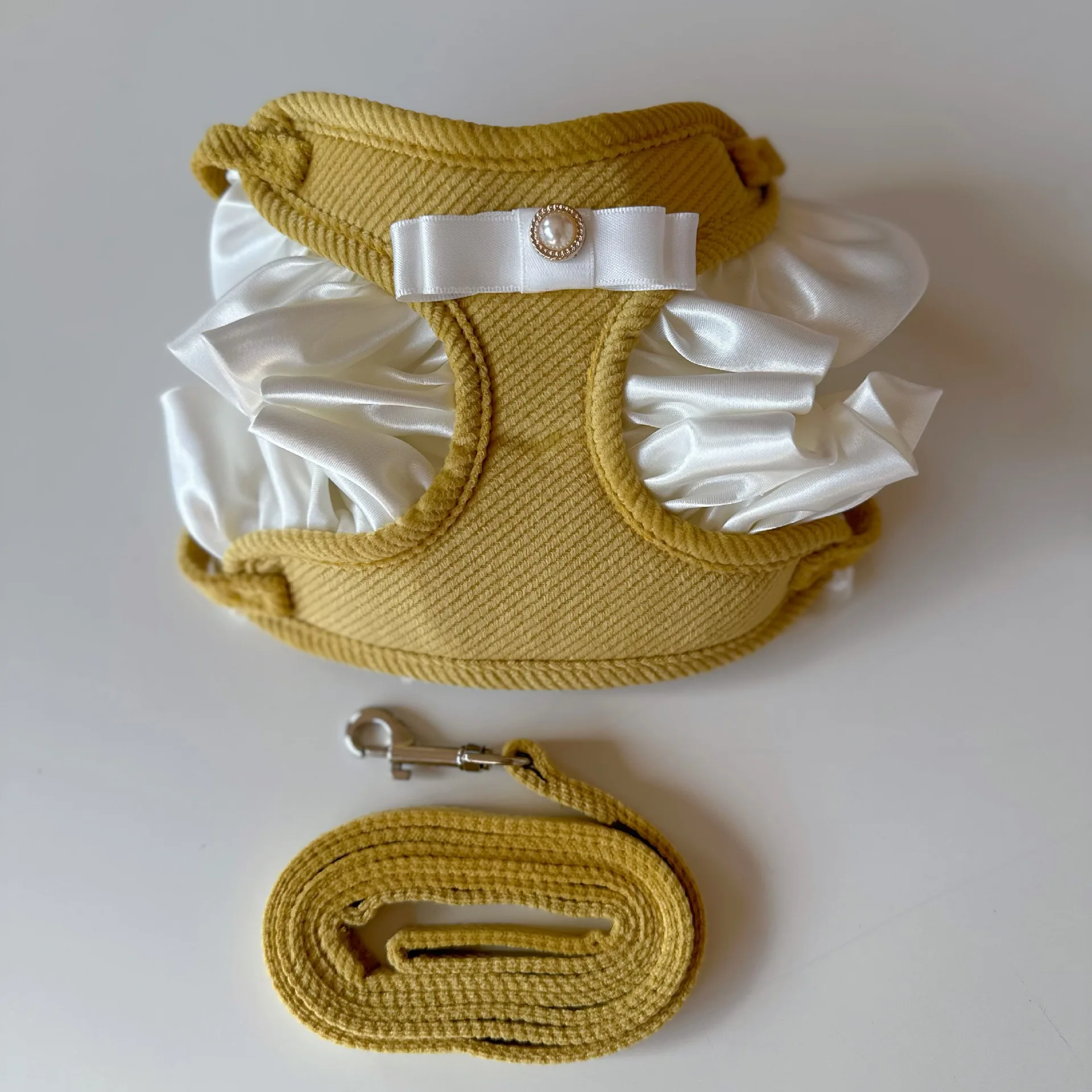 Dog Harness and Leash Set for Small Dogs Cats,Soft Cotton Lace Ruffles Design Pet Vest Harness with Pearl Bowtie Pet Accessories