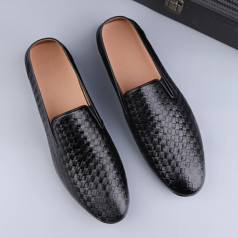 2025 Men Luxury Business Oxfords Genuine leather Shoes Breathable Formal Dress Shoes Office Wedding Flats Mocassins