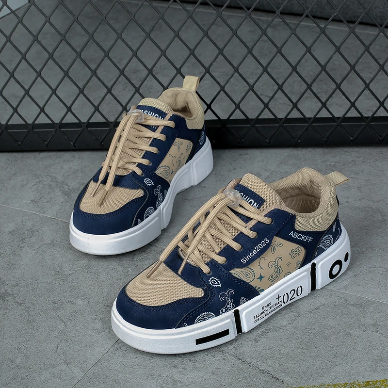 Children\'s skateboard shoes spring and autumn new thick soles all the fashion shoes breathable cushioned non-slip casual shoes
