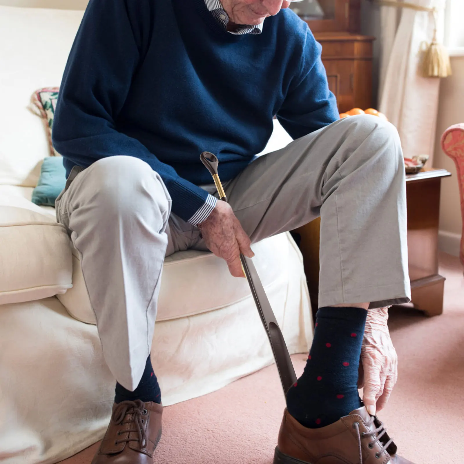 

Wooden Shoehorn Long Handle Boot Shoe Horn Portable for Men Women Seniors Kids Travel Use Durable Pregnant Women Use Shoehorns