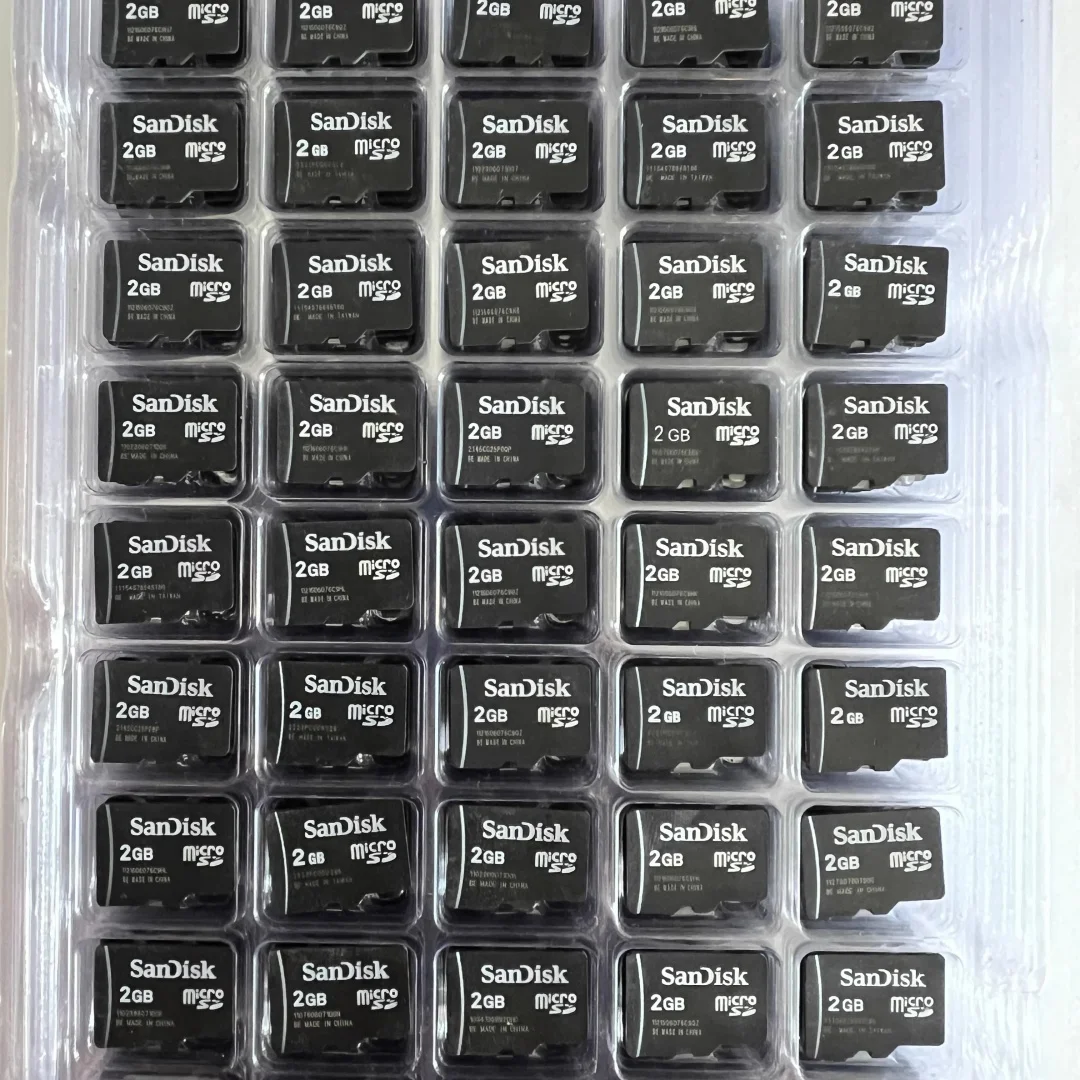 بطاقة SanDisk الأصلية 2GB TF بطاقة تخزين بطاقة الذاكرة الصغيرة لكاميرا الأطفال متوافقة مع بطاقة TF إلى محول بطاقة SD