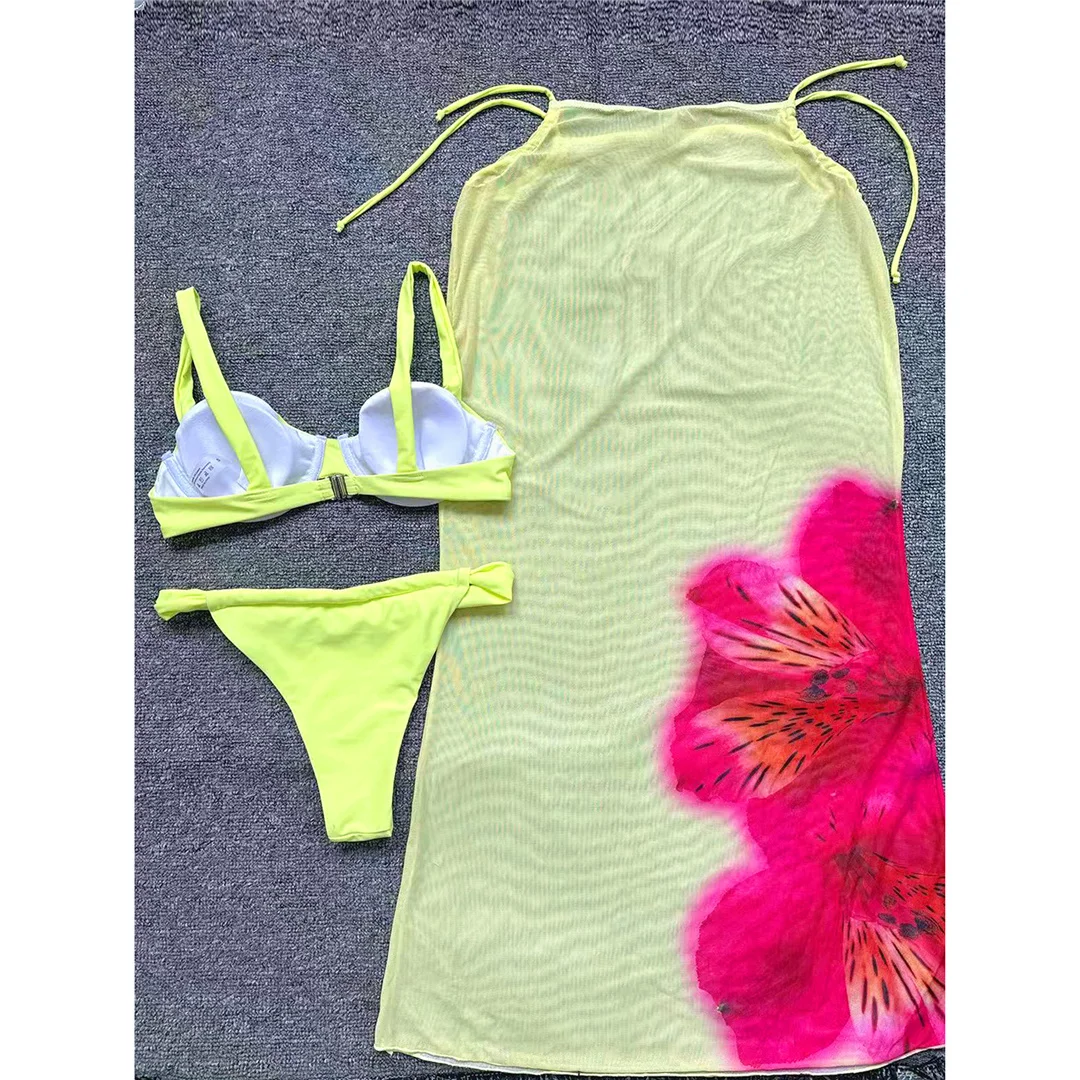 Mit Blumenmuster, Bügel-Bikini, Damen-Badeanzug, zweiteiliges Bikini-Set, geraffter Badeanzug, Badebekleidung, Modell V7877. – Detail 3