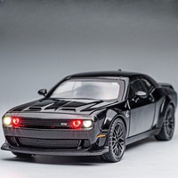 1: 32 Challenger Hellcat Model Car Toy Die Casting Metel Car Decoration Ornament Gift with Sound and Light