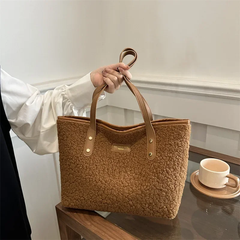 Children Messenger Bag Lamb Wool Fashionable Plush Women Shoulder Bags Tote Bags Purse and Handbag Mother Kids Bags for Girl Sac