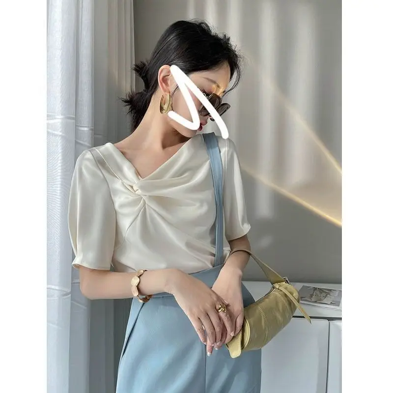 All-match Youth White Pleated Shirt Tops Summer New Trend Short Sleeve Solid Color Elegant Blouse Fashion Korean Women Clothing