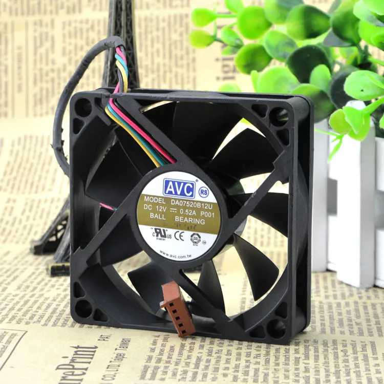 

AVC 7520 12V 0.52A 4-Wire Shuang Zhu Cooling Fan DA07520B12U