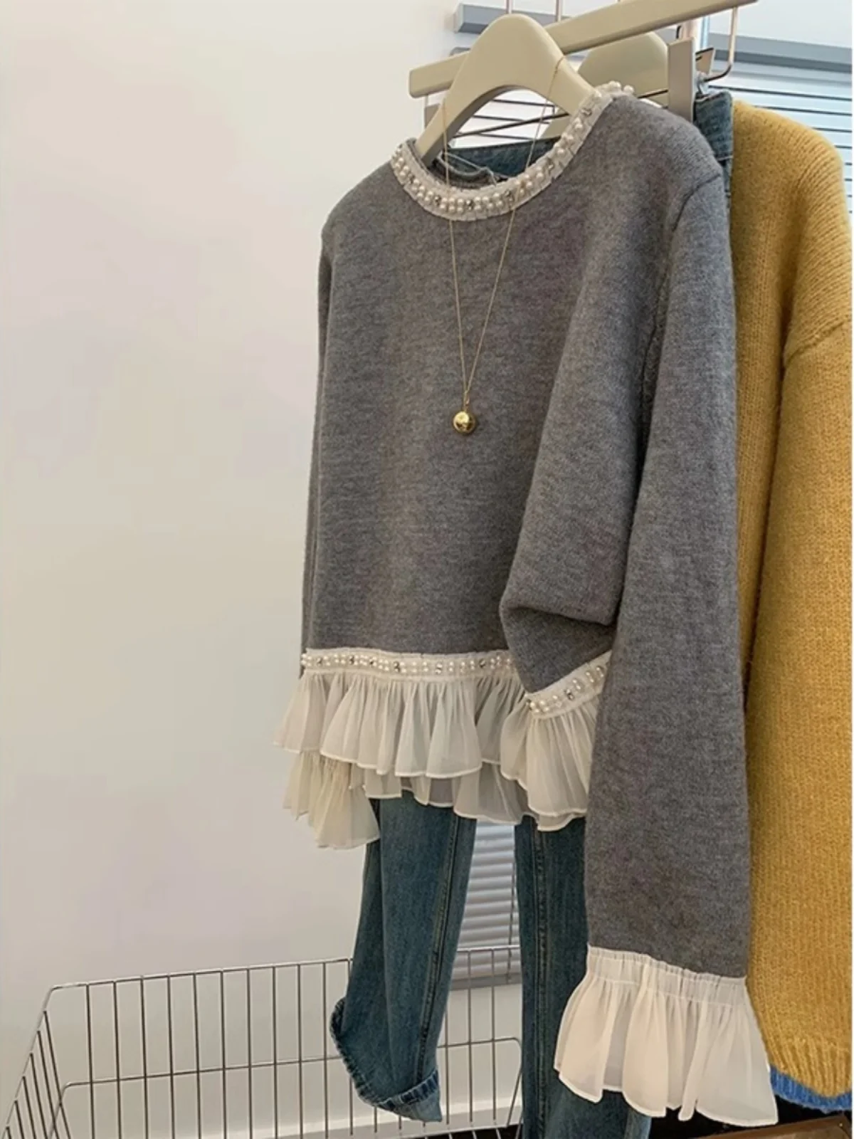 Elegant Grey Bead Embellished Long Sleeve Korean Style Patchwork Blouse Spring Autumn Short Top Commute Fashion Polyester Fiber