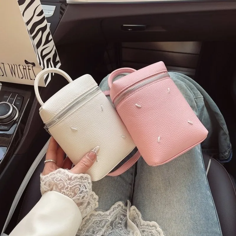 

New 2025 Model Female Handbag Cute Students Campus Style Printing Shoulder Bag Portable Lightweight Commuting Work Travel Bag