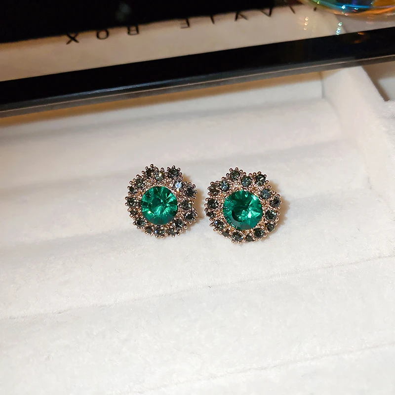 Vintage Green Rhinestone Stud Earrings Temperament Simple Geometric Round Women\'s Earring Dainty New Trendy Party Ear Jewelry K-