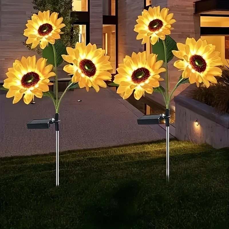 1pc Solar Sunflower Lights 3 Head Garden Stake Outdoor Decorative Waterproof LED Landscape Lights for Patio, Garden, Yard