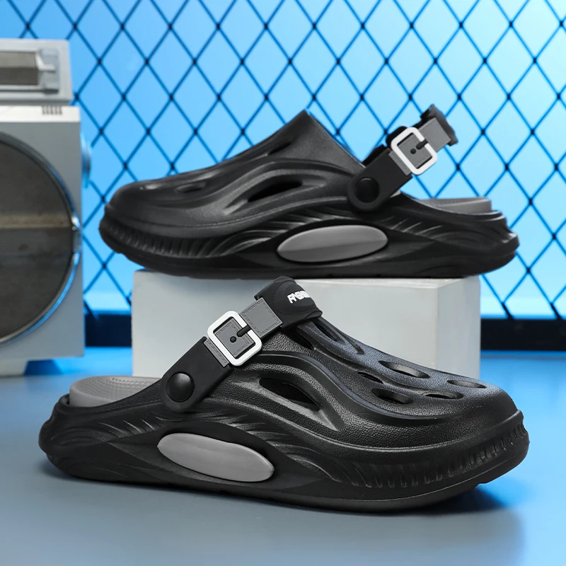 

Summer New Men's Outdoor Sandals Beach Comfortable Clogs Soft Slippers Slides Men Casual Shoes Garden Shoes Male Beach Slippers