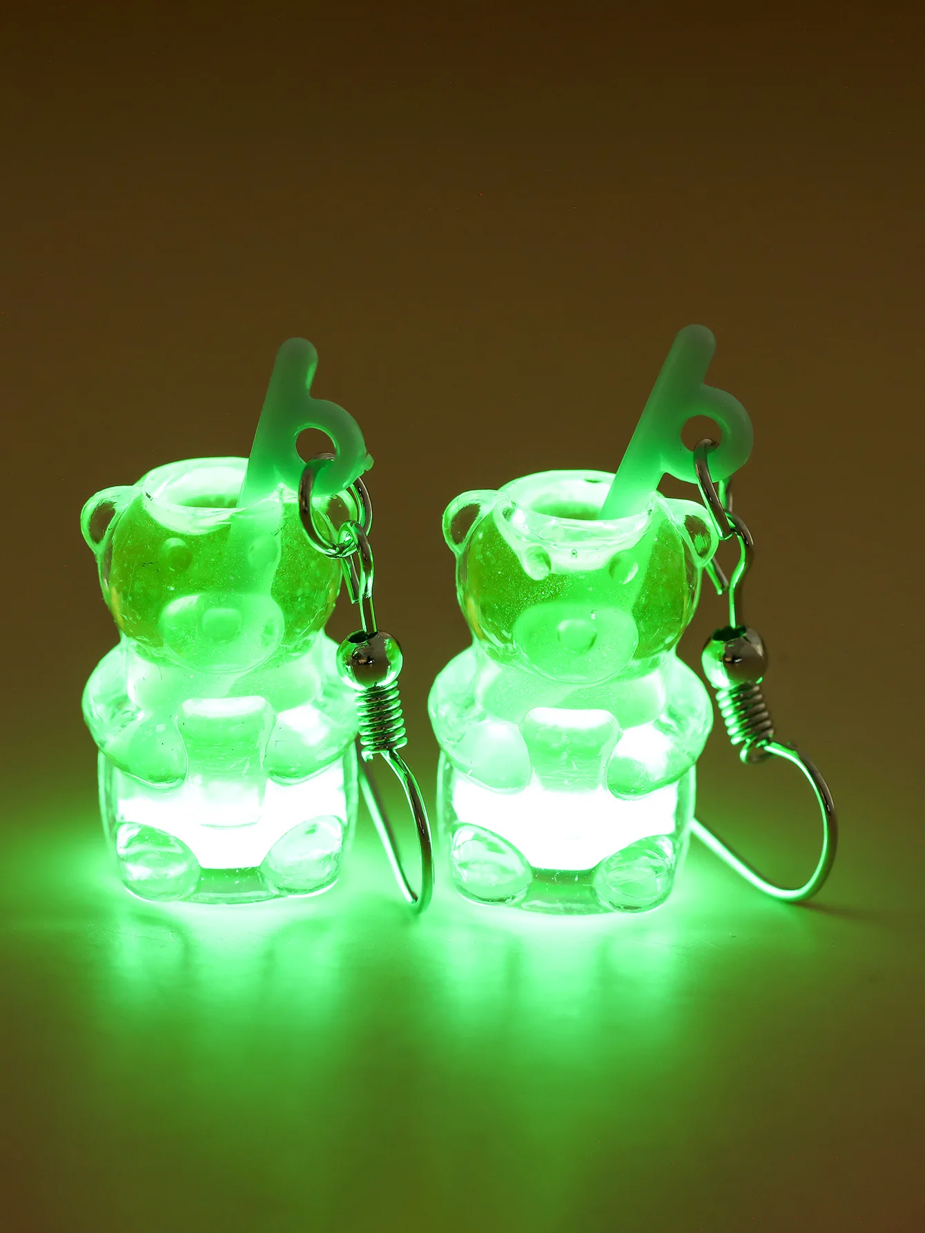 European and American goblet soda cold drink cup fluorescent bear personalized fashion ins Korean version temperame
