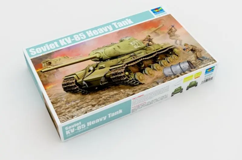 

Trumpeter 01569 1/35 Soviet KV-85 Heavy Tank Model Kit